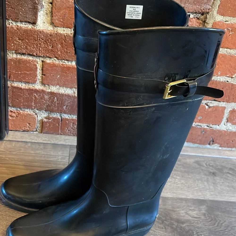 Ralph Lauren rain fit